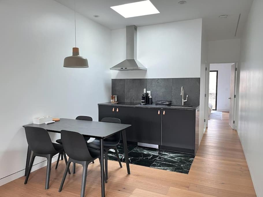 New Ample And Cozy One Bedroom Apt In Brooklyn At Rem-Casa New York Exteriér fotografie