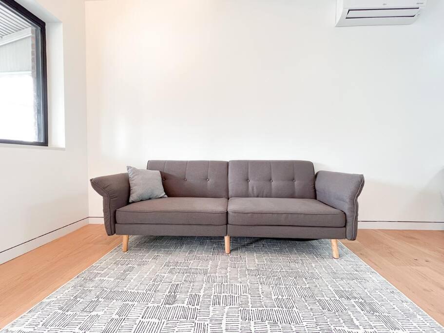 New Ample And Cozy One Bedroom Apt In Brooklyn At Rem-Casa New York Exteriér fotografie